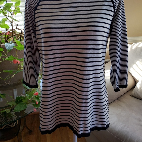 ● Talbots sweater ● - Picture 3 of 6